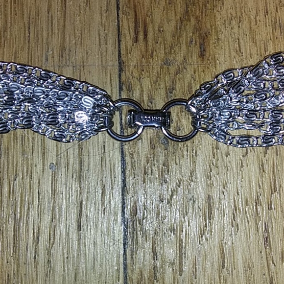 Nice SARAH COV chocker chain - Picture 2 of 4